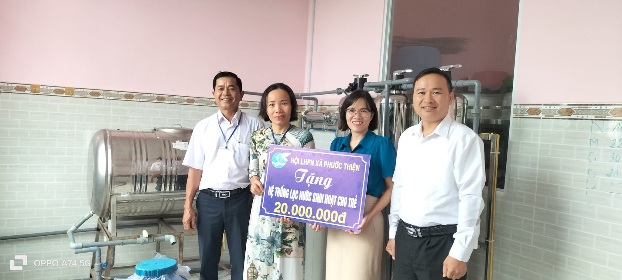 HỘI LHPN XÃ PHƯỚC THIỆN HỖ TRỢ KINH PHÍ CHO TRƯỜNG MẪU GIÁO TRANG BỊ HỆ THỐNG LỌC NƯỚC SINH HOẠT